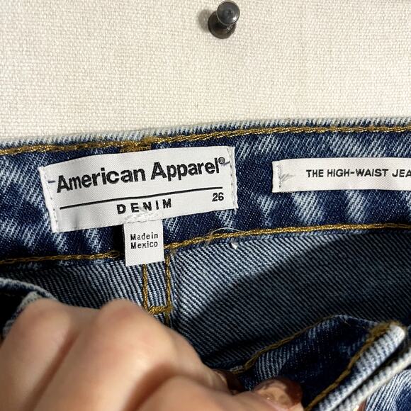 American Apparel Women's The High-Waist Jean Blue Denim Straight Leg - Size 26 - Picture 3 of 10